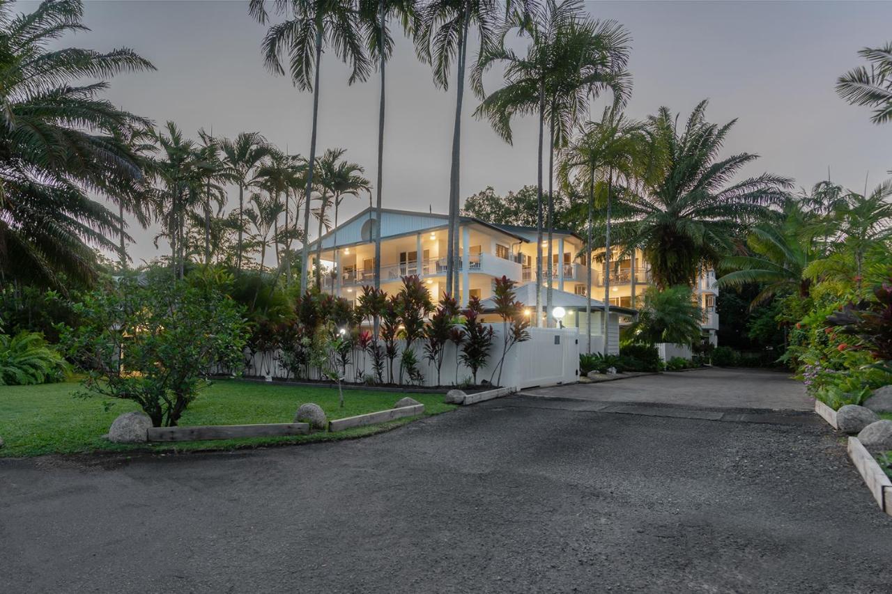 Garrick House Aparthotel Port Douglas Exterior foto