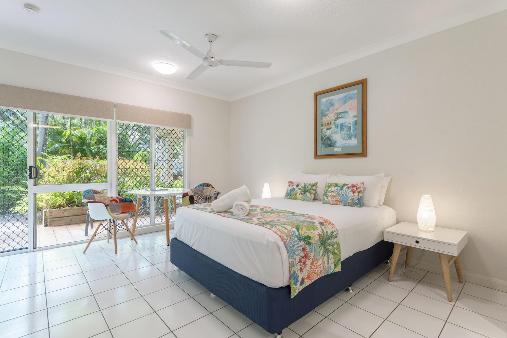 Garrick House Aparthotel Port Douglas Exterior foto