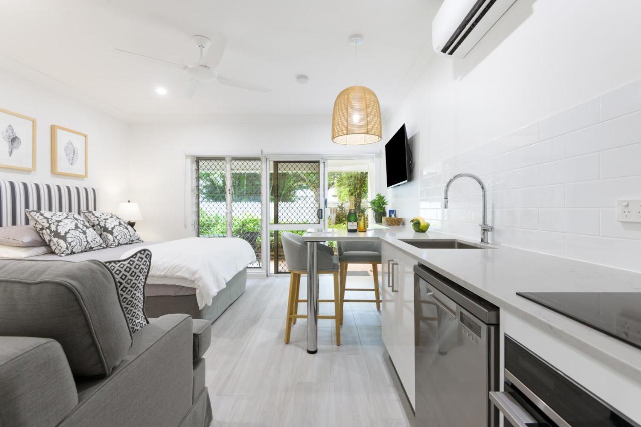 Garrick House Aparthotel Port Douglas Exterior foto