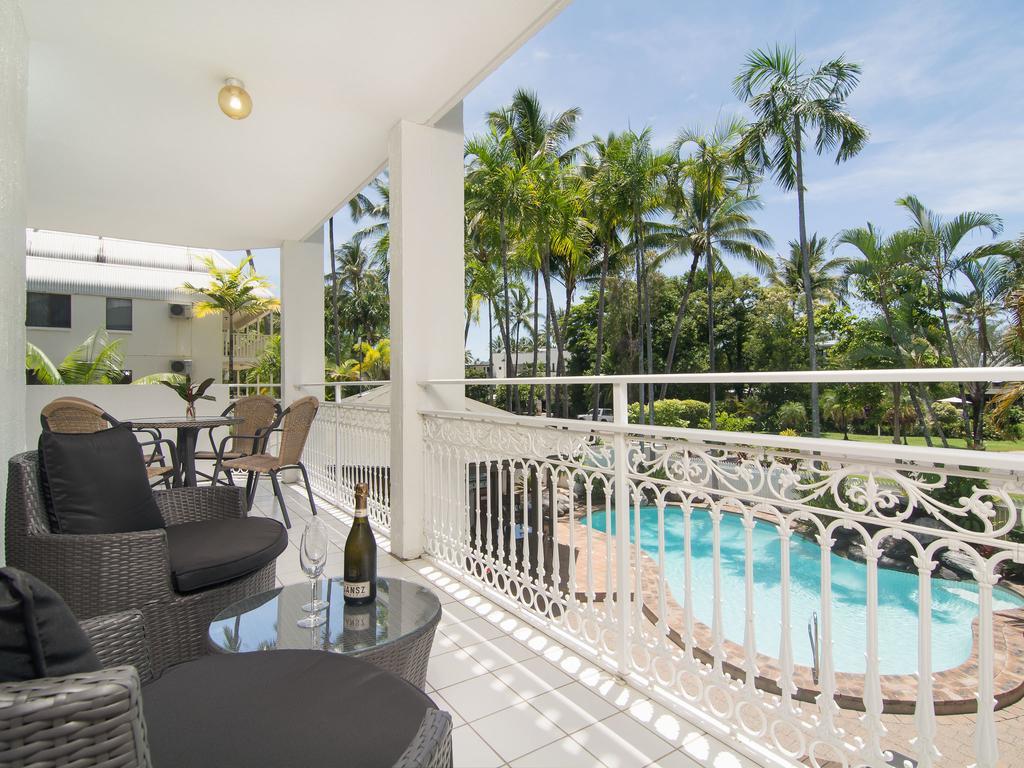Garrick House Aparthotel Port Douglas Exterior foto